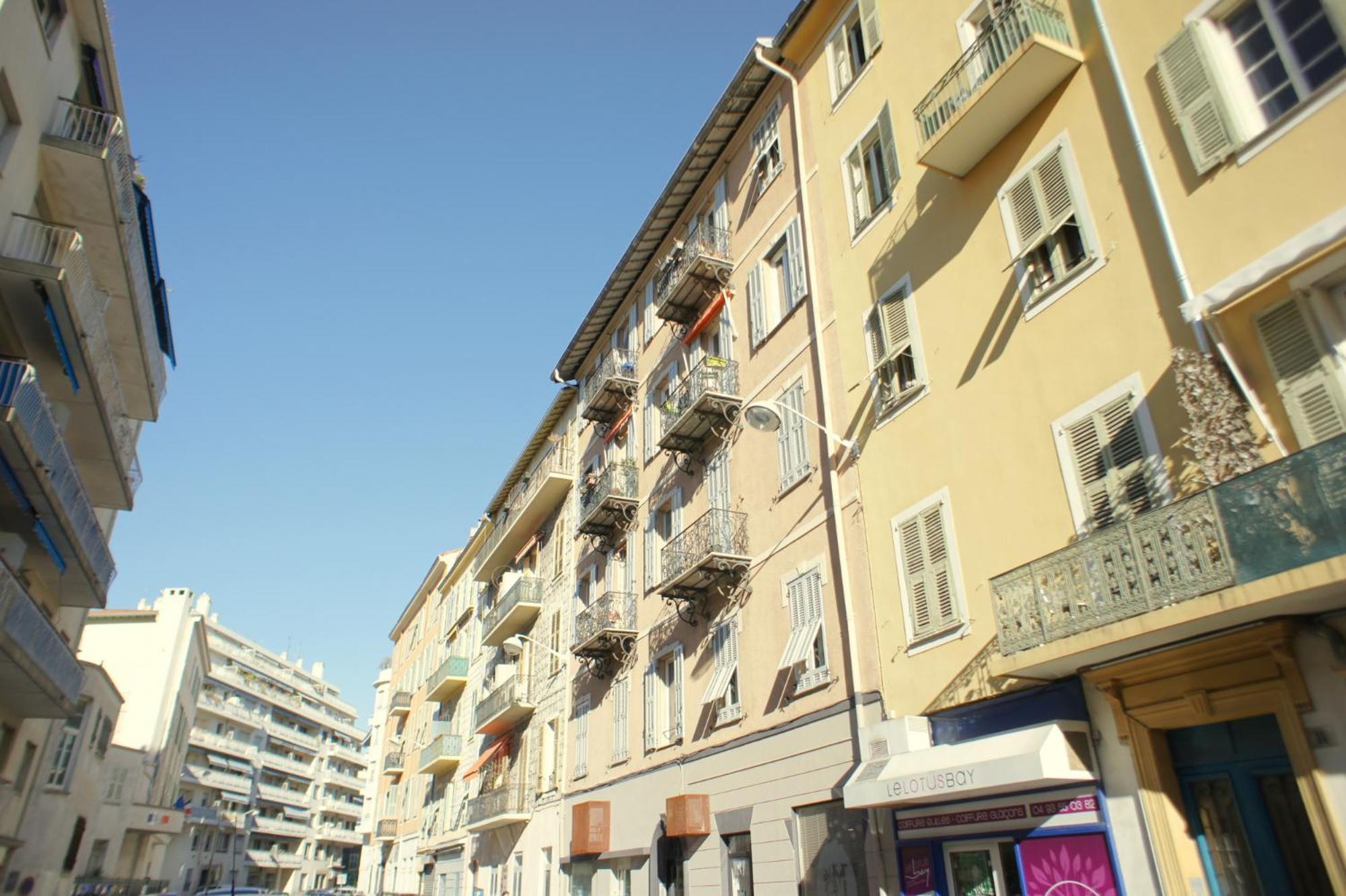 4 Pieces Vieux Garibaldi * Nizza
